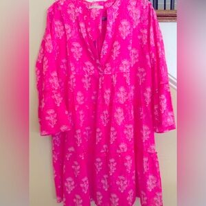 Martini Midi dress!! Bright hot pink!! Never worn!! Brand new!! A steal!